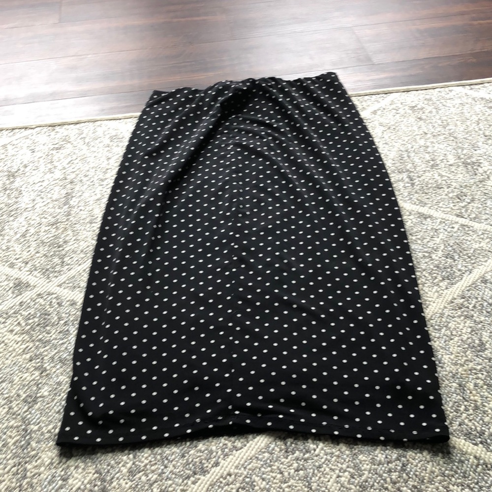 Black polkadot skirt